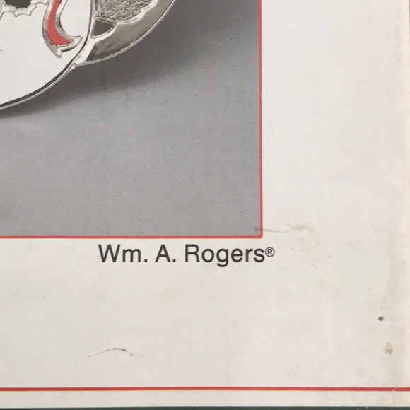 Wm. A. Rogers Christmas Sleigh Trivet in box. Silverplate with enamel. Vintage?? - Picture 5 of 5